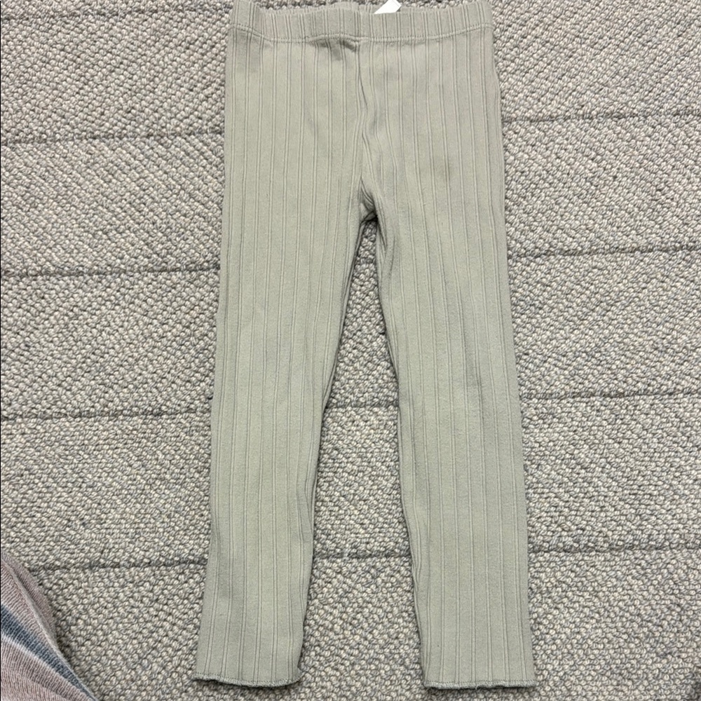 Rylee and Cru Ribbed sage Leggings size 2-3 years